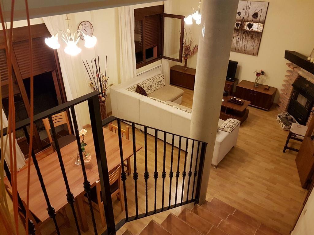 Casa Rural Claudia 阿尔巴拉辛 外观 照片